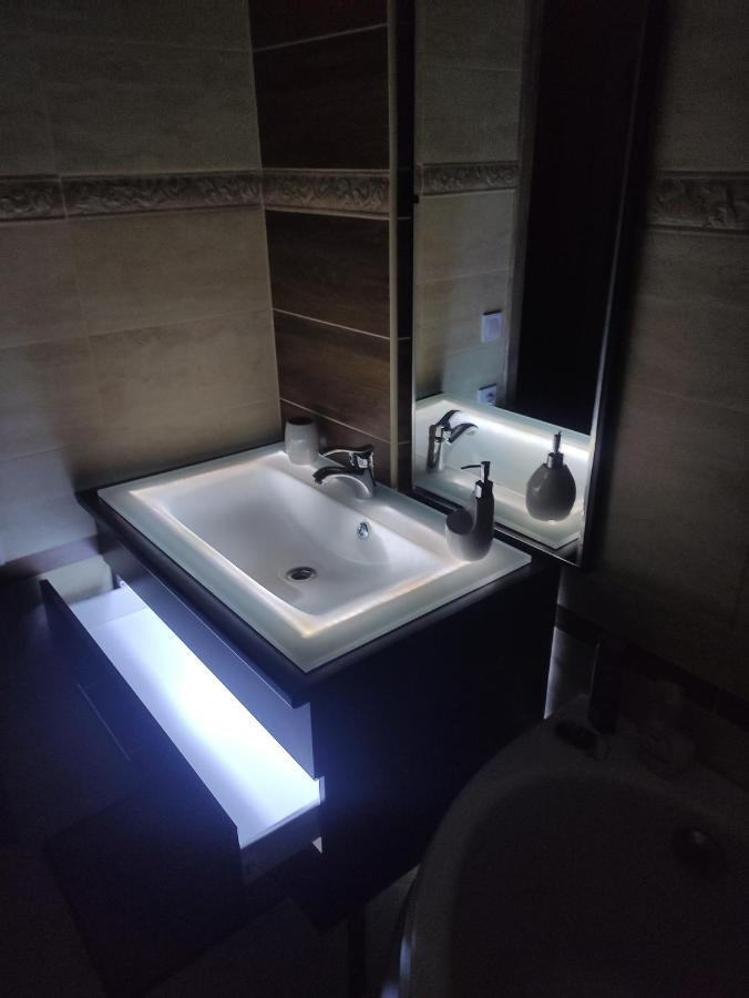 Pilis Apartman Piliscsaba 外观 照片